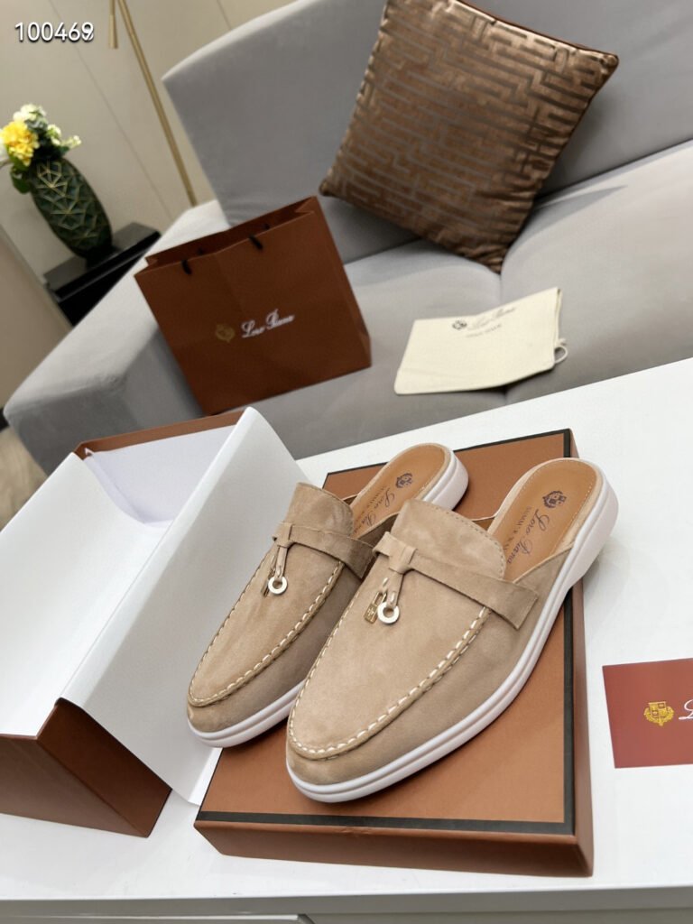 Loro Piana Men's Sneakers detail image 2