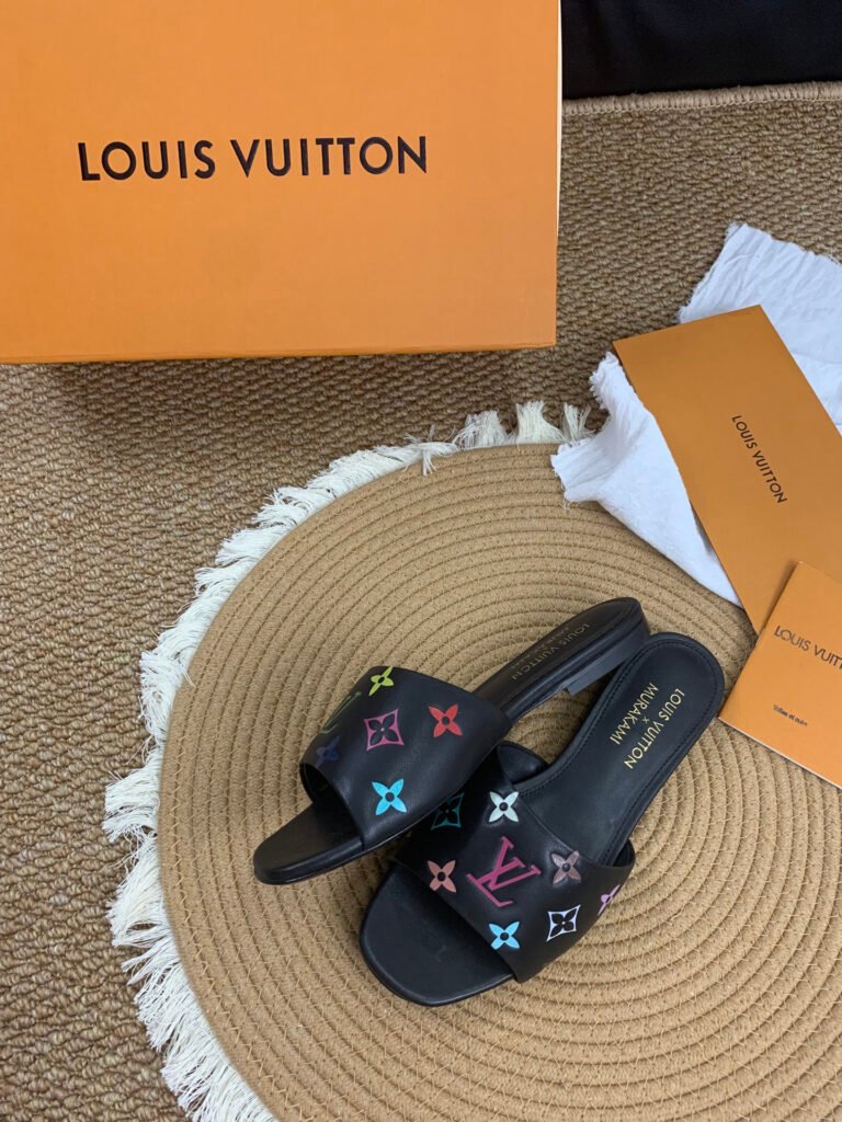 Louis Vuitton Women's High-Heel Pumps detail image 2