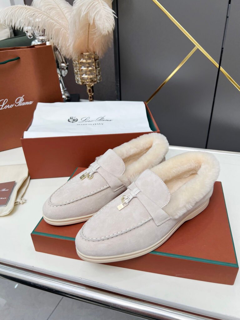 Loro Piana Unisex Sneakers detail image 2