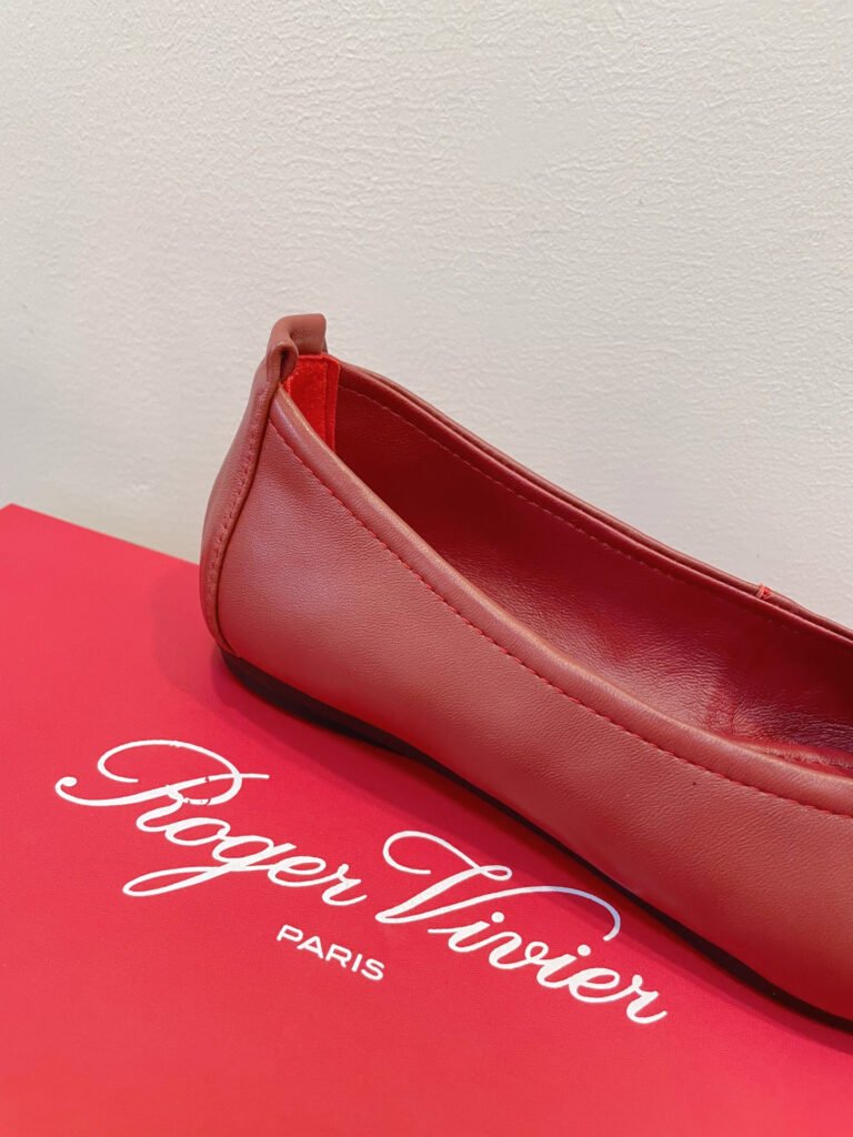 Roger Vivier Unisex Sneakers detail 2