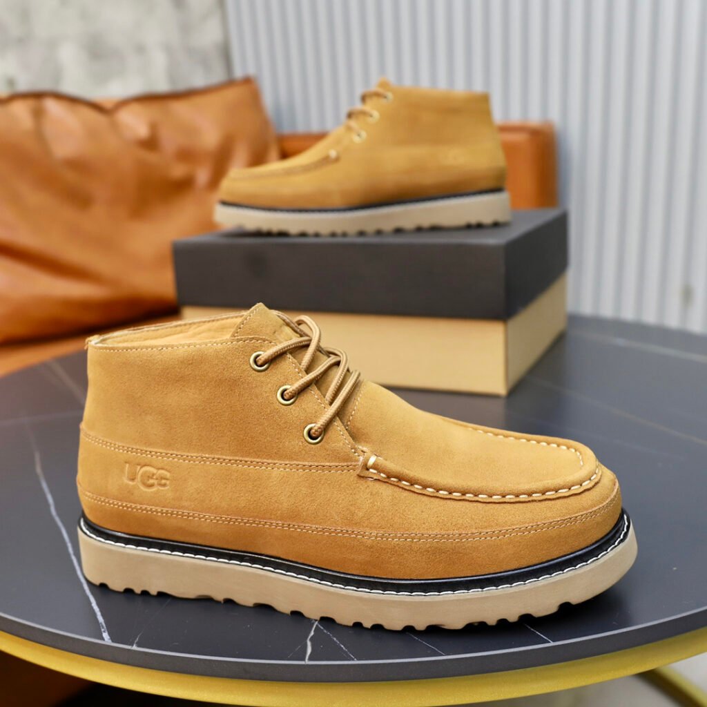 UGG Men's Sneakers detail image 2