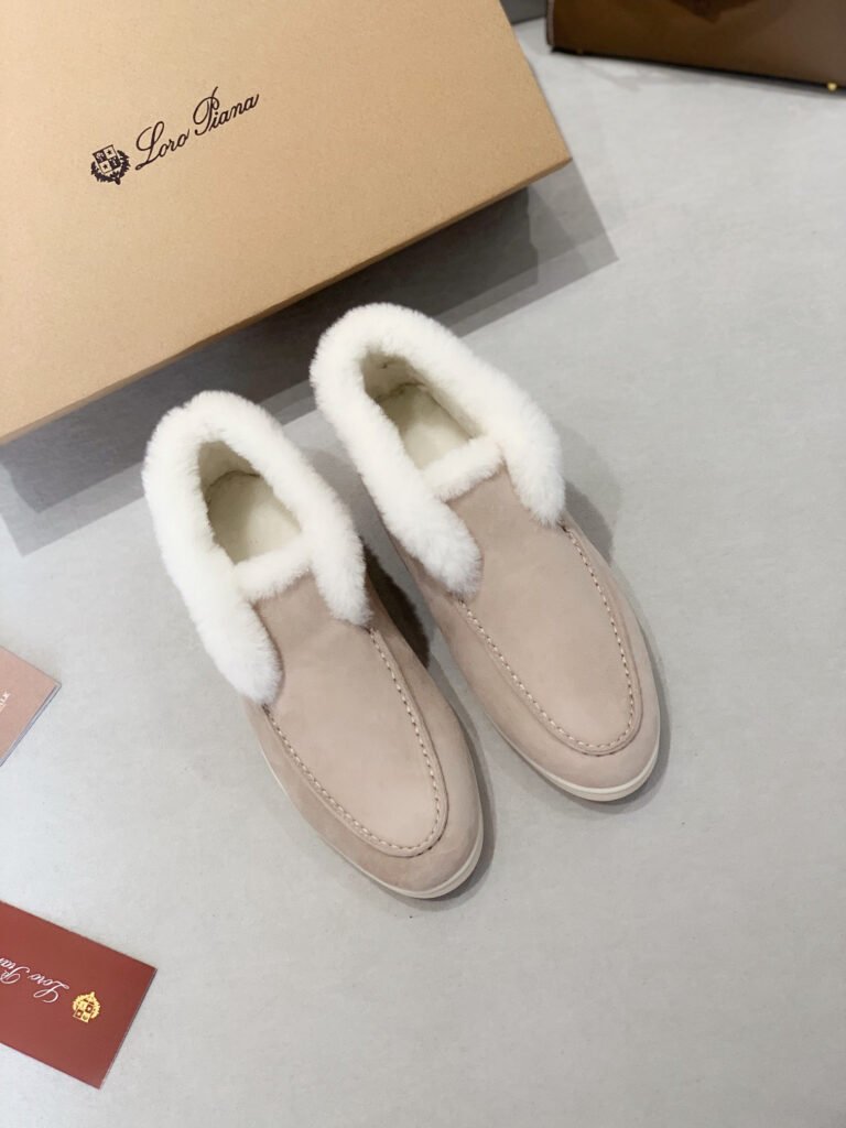 Loro Piana Unisex Sneakers detail 2