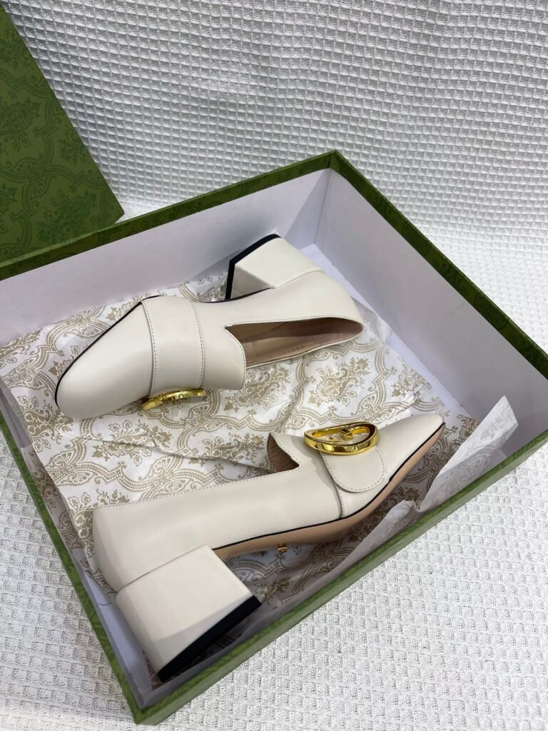 Gucci Unisex Leather-Sole Shoes detail 2