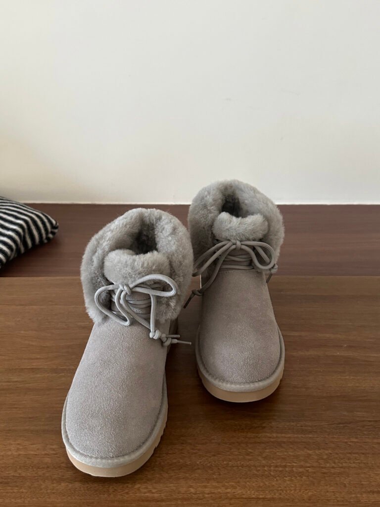 UGG Women's Boots detail image 2
