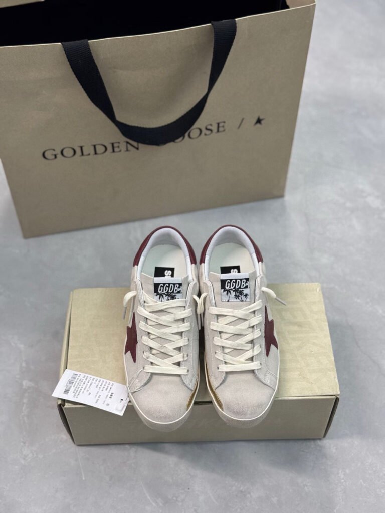 Golden Goose Unisex Distressed Sneakers detail 2