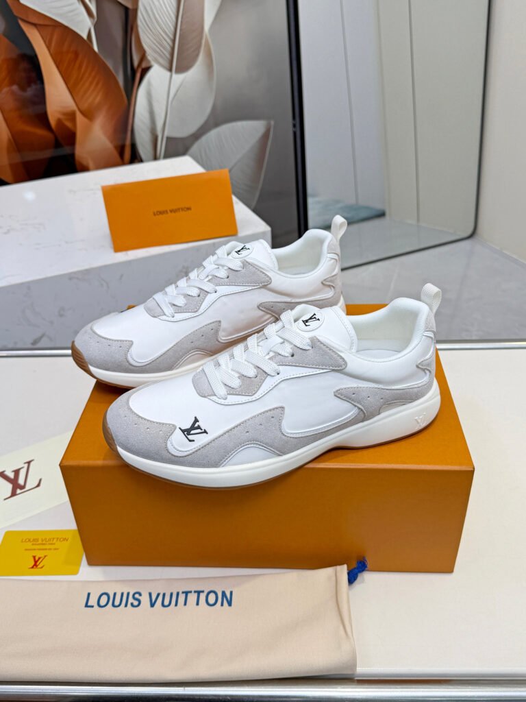 Louis Vuitton Men's Sneakers detail image 2