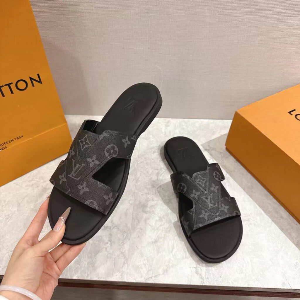 Louis Vuitton Unisex Slides detail image 2