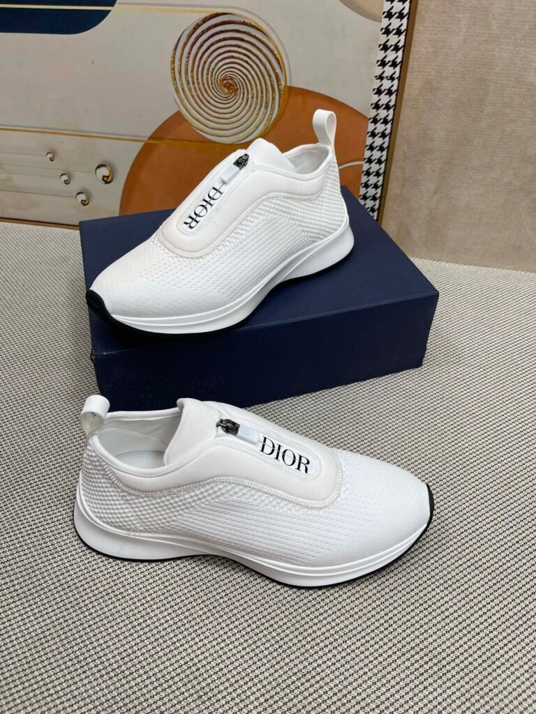 Dior Unisex Chunky Sneakers detail image 2