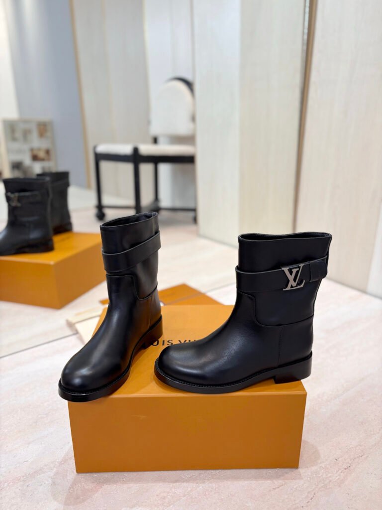 Louis Vuitton Women's Boots detail image 2