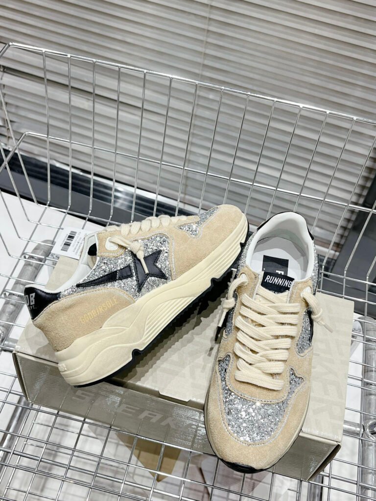 Golden Goose Unisex Sneakers detail 2