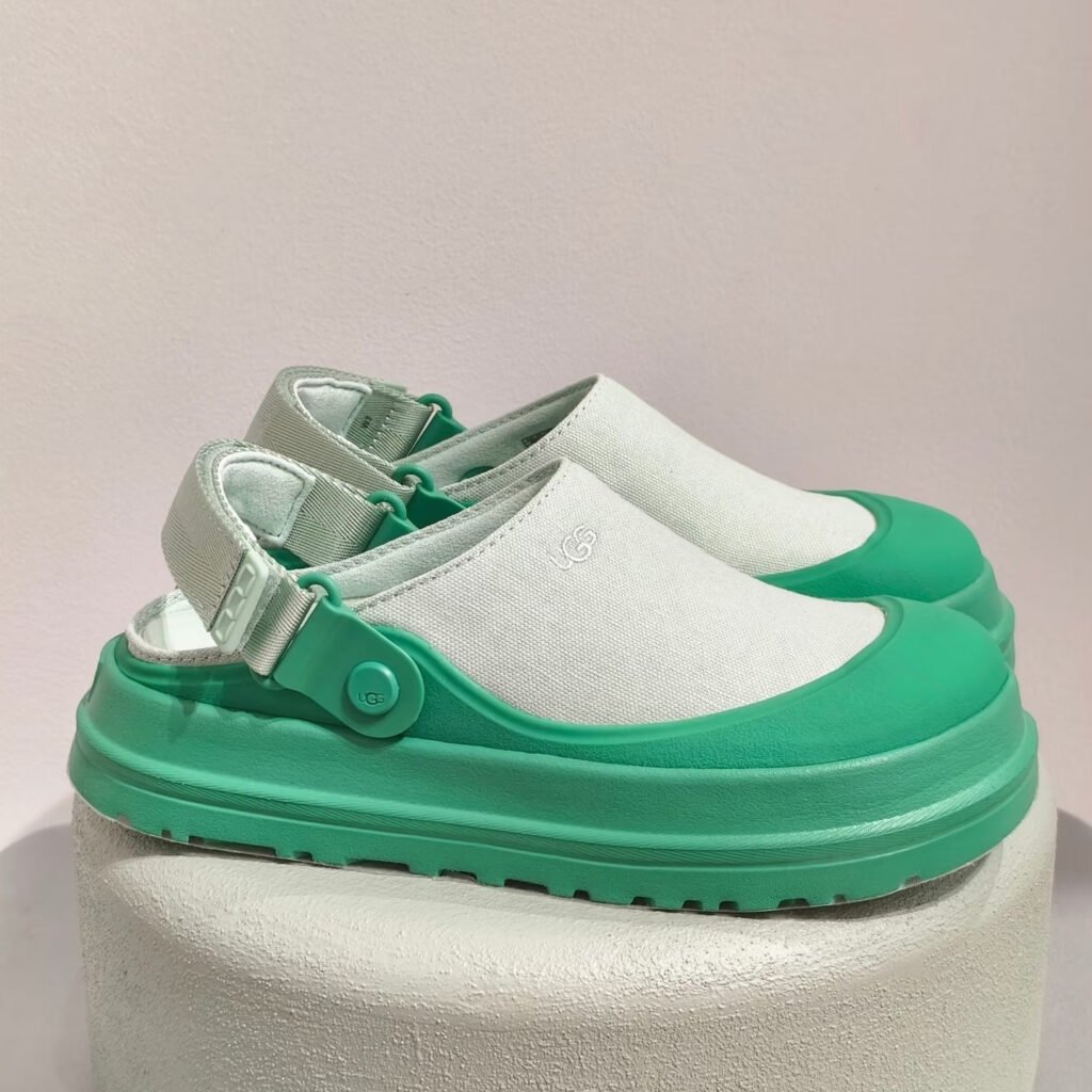 UGG Unisex Sneakers detail image 2