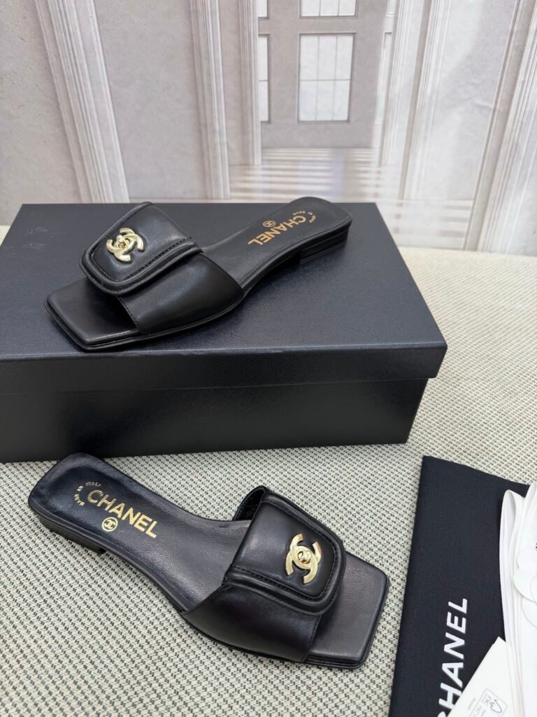 Chanel Unisex Slides detail 2