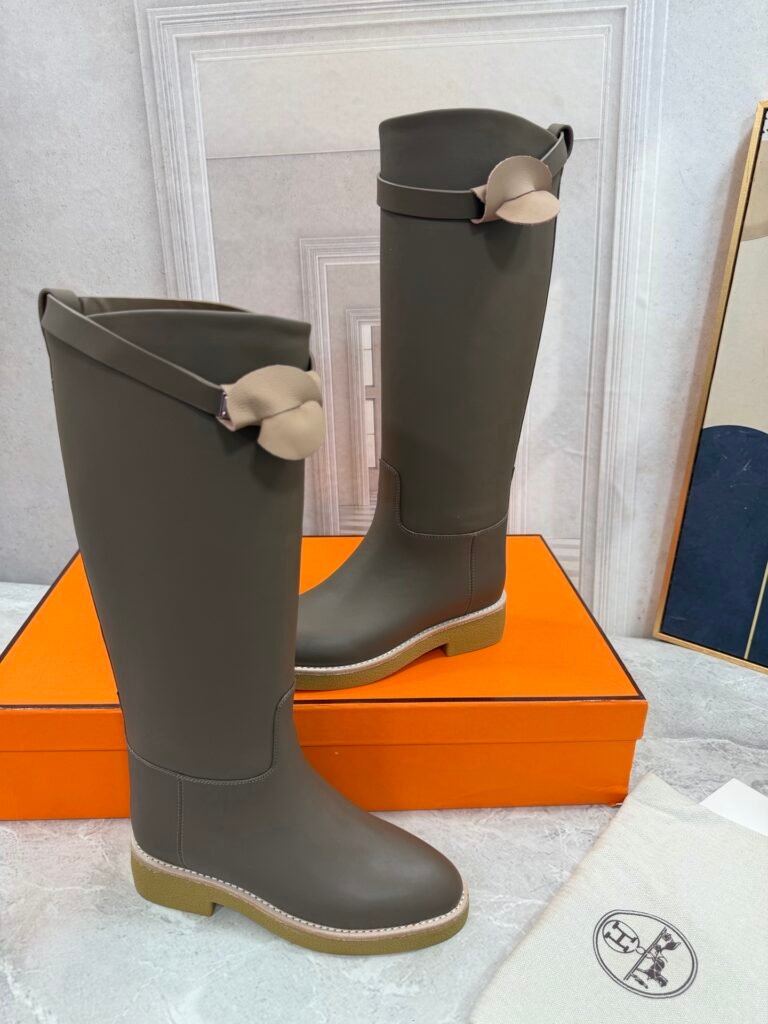 Hermès Unisex Boots detail 2