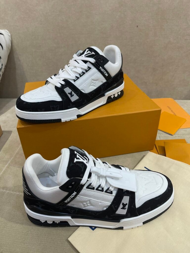 Louis Vuitton Unisex Basketball Sneakers detail 2
