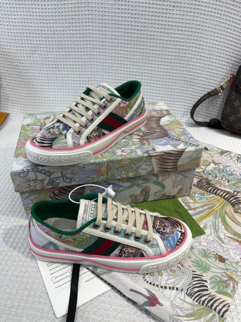 Gucci Unisex High-Top Sneakers detail 2