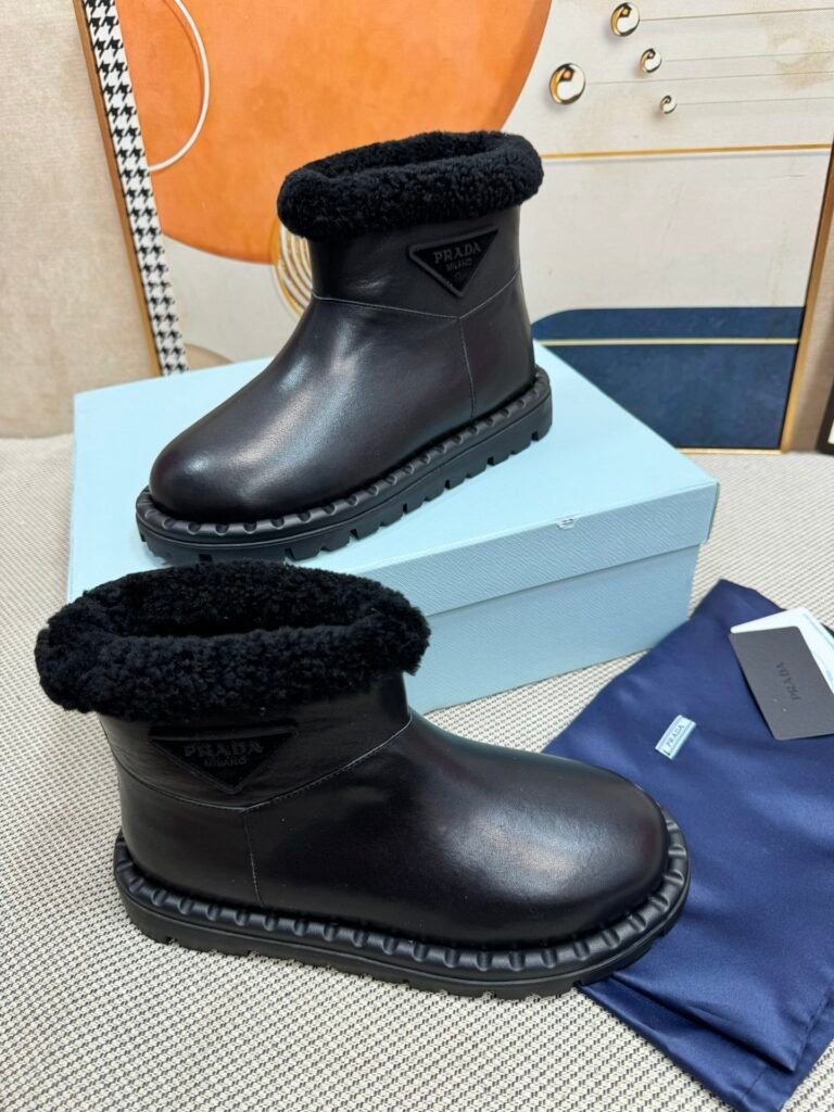Prada Unisex Snow Boots detail 2