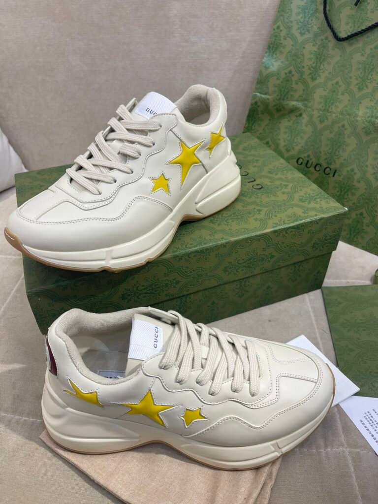 Gucci Unisex Chunky Sneakers detail image 2