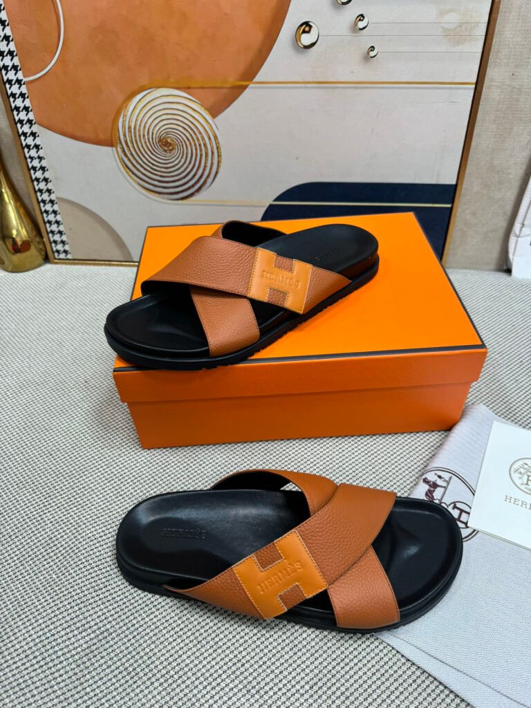 Hermès Unisex Slides detail 2