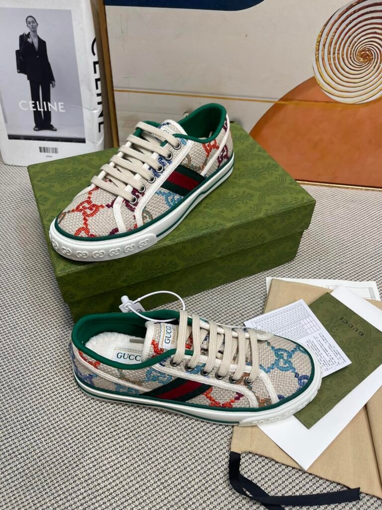 Gucci Unisex Tennis Sneakers detail 2