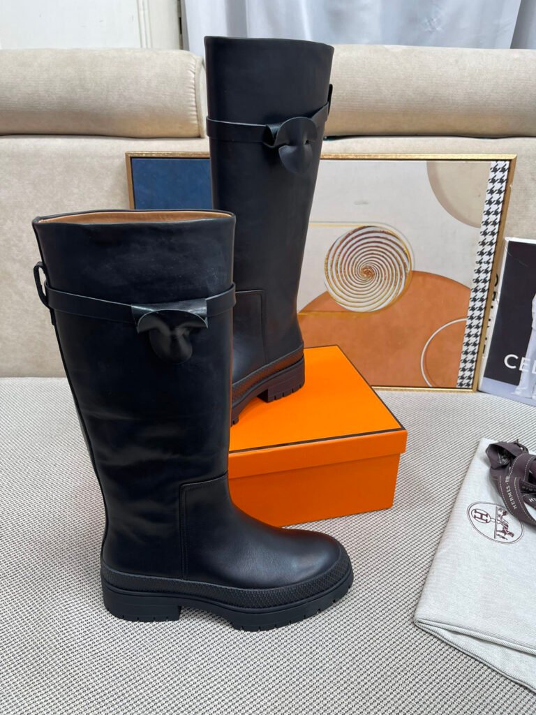 Hermès Unisex Boots detail 2