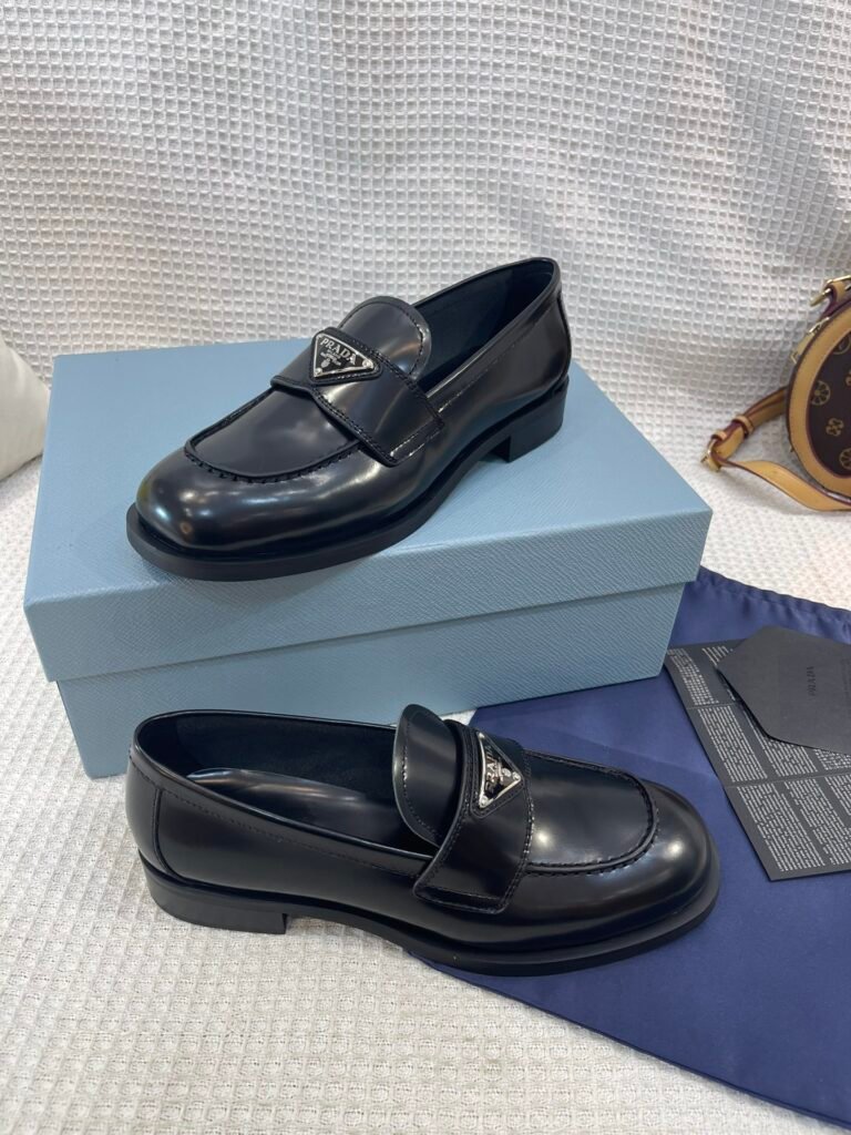 Prada Unisex Loafers detail image 2