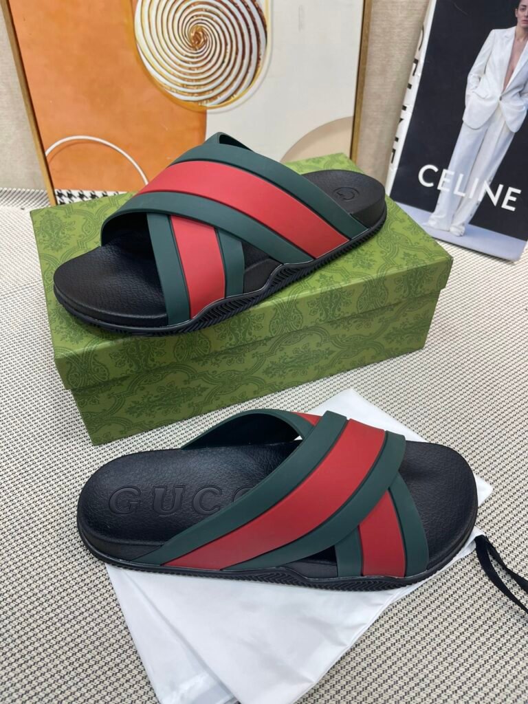 Gucci Unisex Low-Top Sneakers detail 2