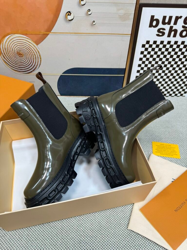 Louis Vuitton Unisex Boots detail image 2