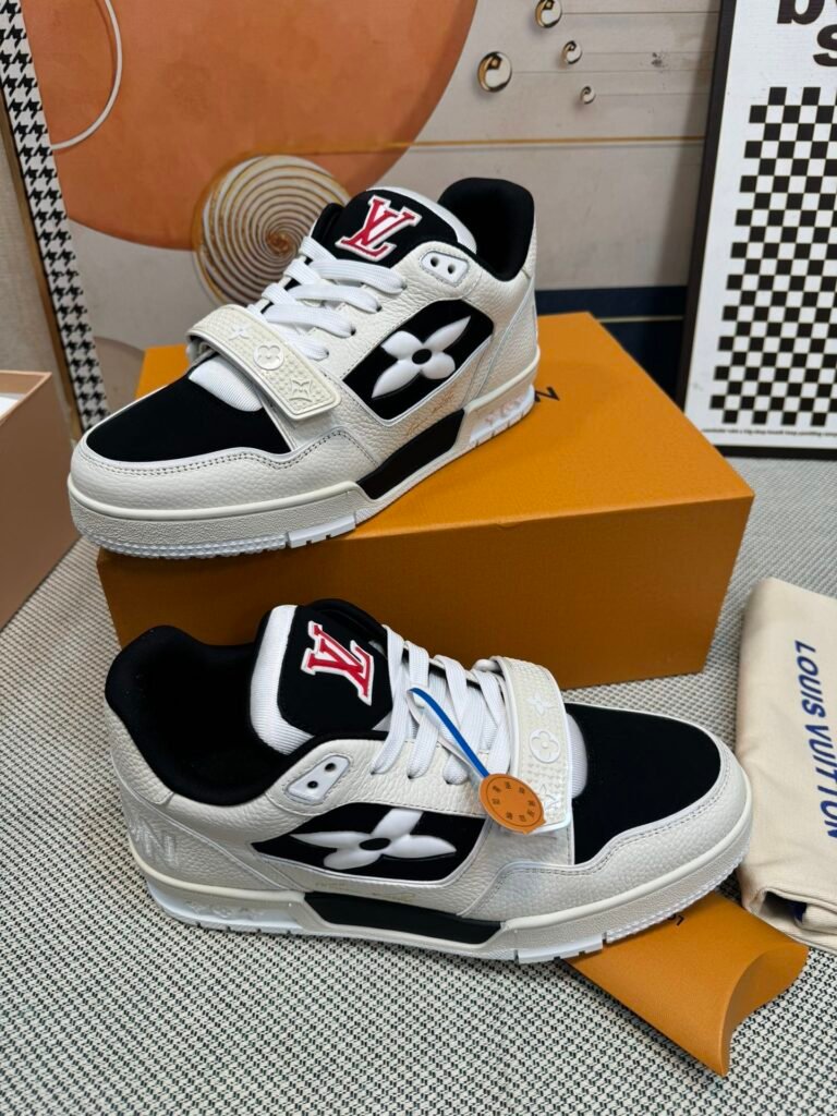 Louis Vuitton Unisex Basketball Sneakers detail 2