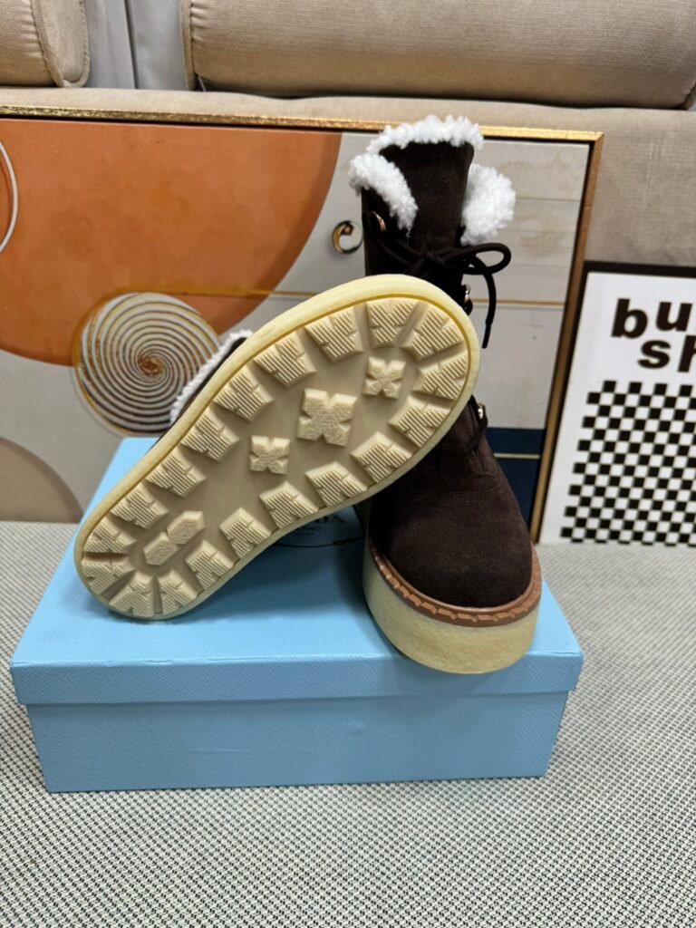 Prada Unisex Snow Boots detail 2