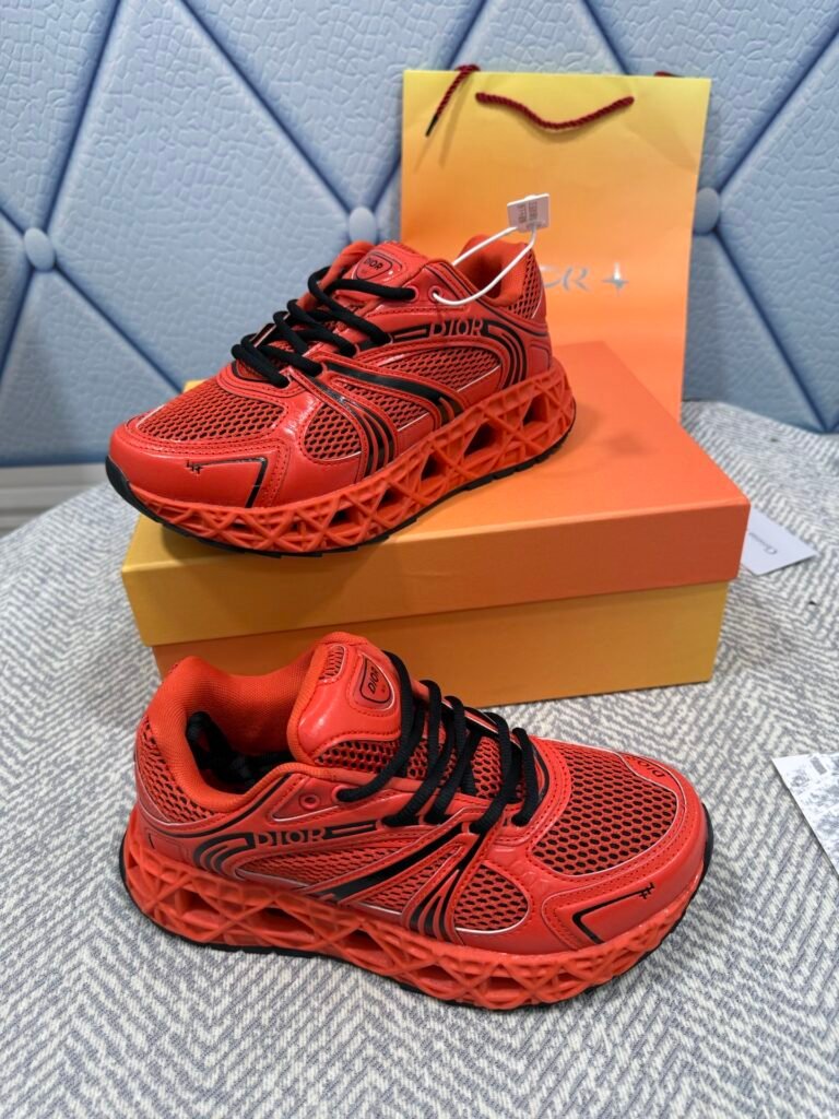 Dior Unisex Athletic Sneakers detail 2