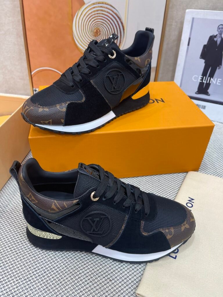 Louis Vuitton Unisex Athletic Sneakers detail image 2