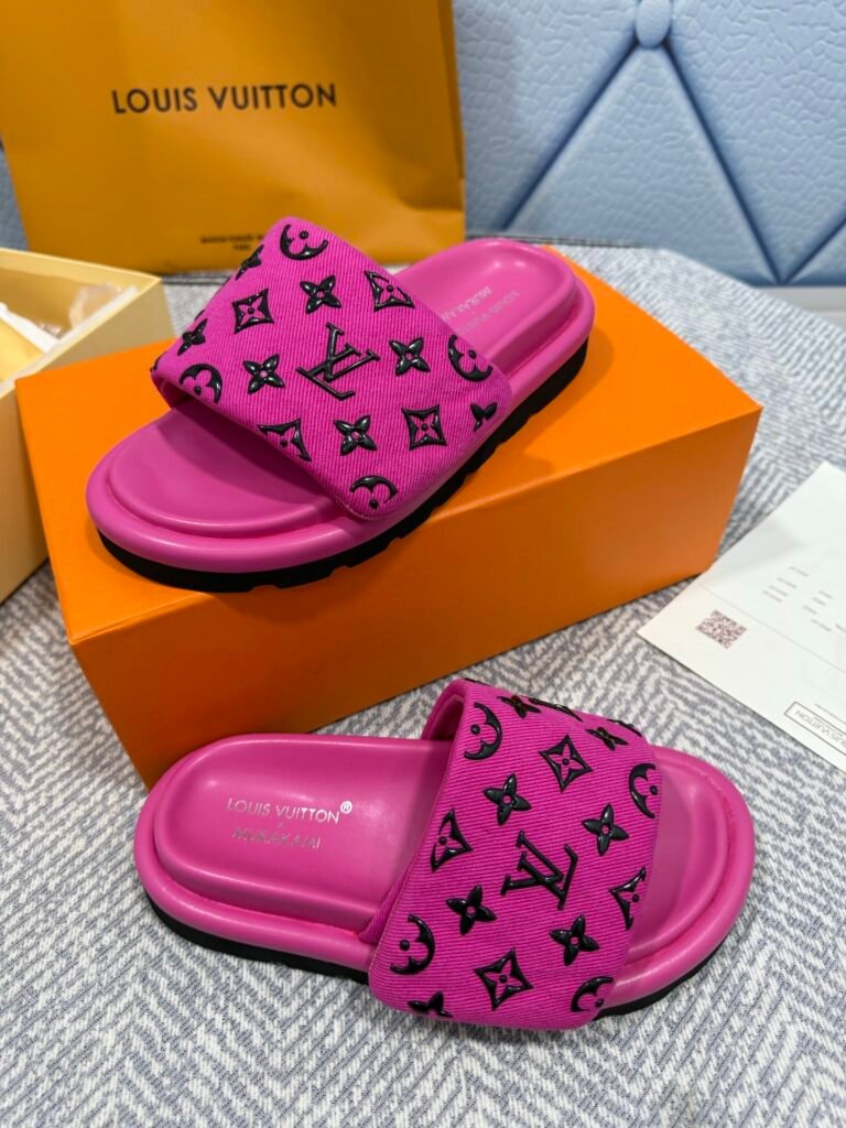 Louis Vuitton Women's Slides detail image 2