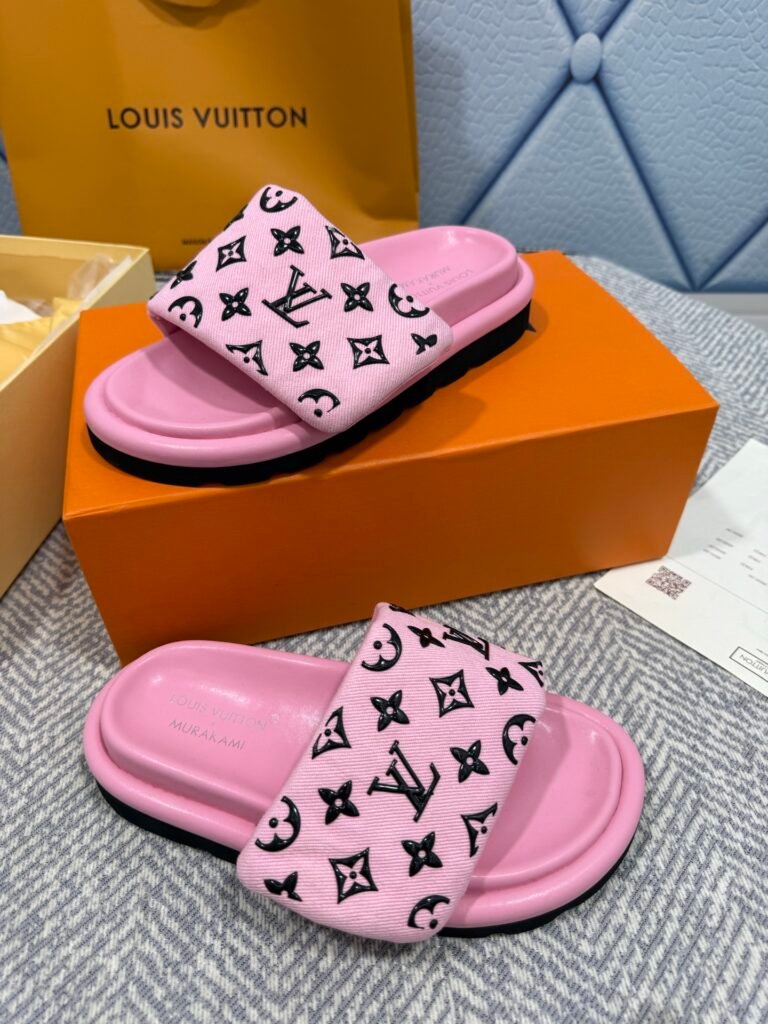 Louis Vuitton Women's Slides detail 2