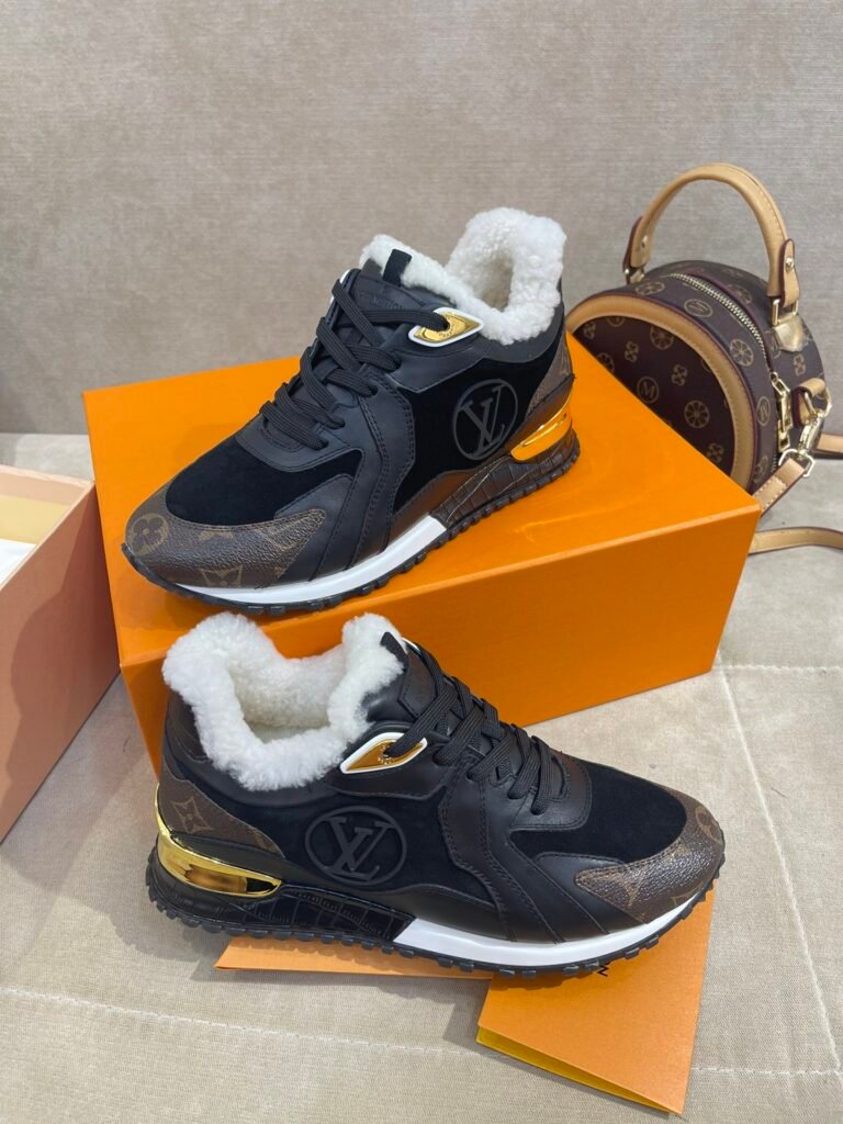 Louis Vuitton Unisex Athletic Sneakers detail 2