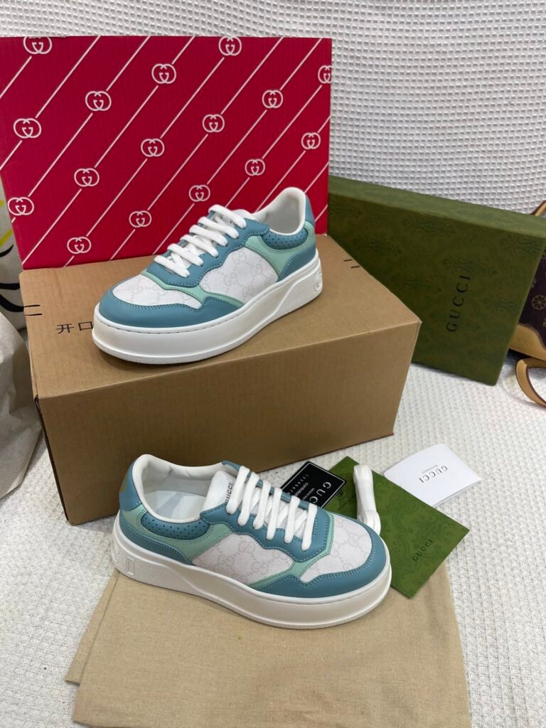 Gucci Unisex Chunky Sneakers detail 2