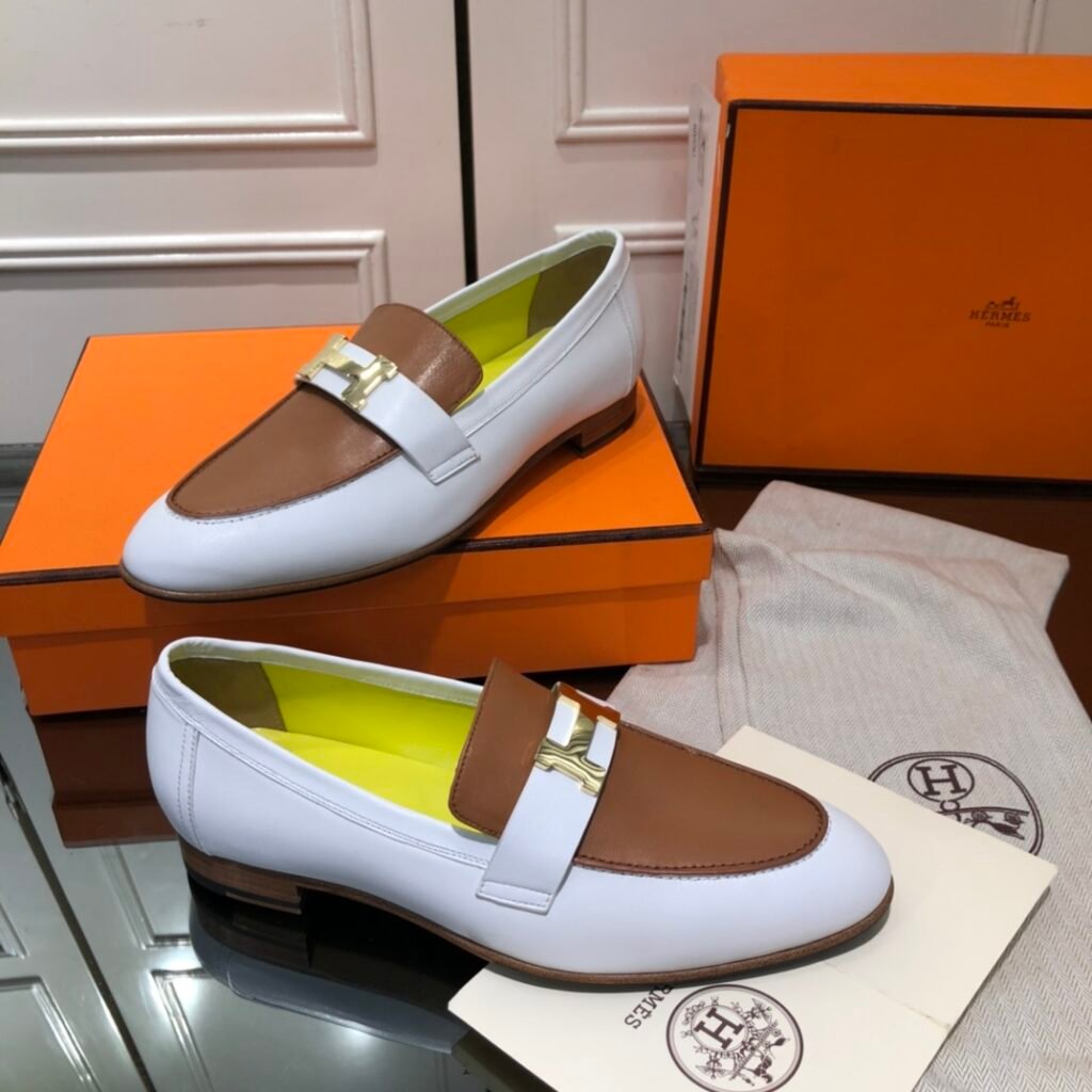 Hermès Unisex Loafers detail 2
