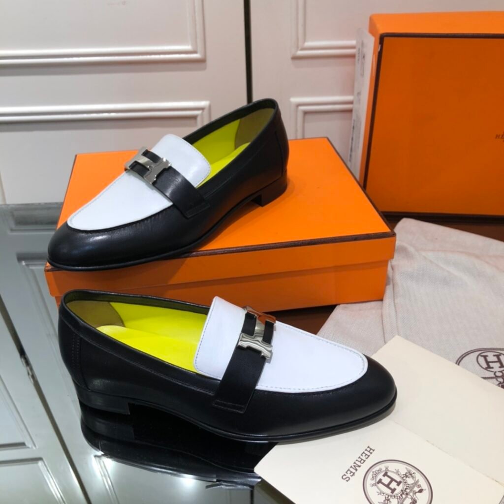 Hermès Unisex Loafers detail 2
