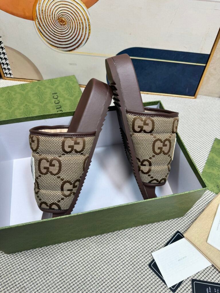 Gucci Unisex Platform Sneakers detail 2