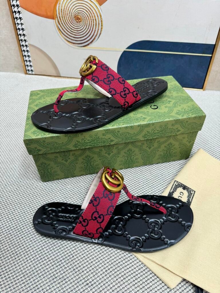 Gucci Unisex Slides detail 2