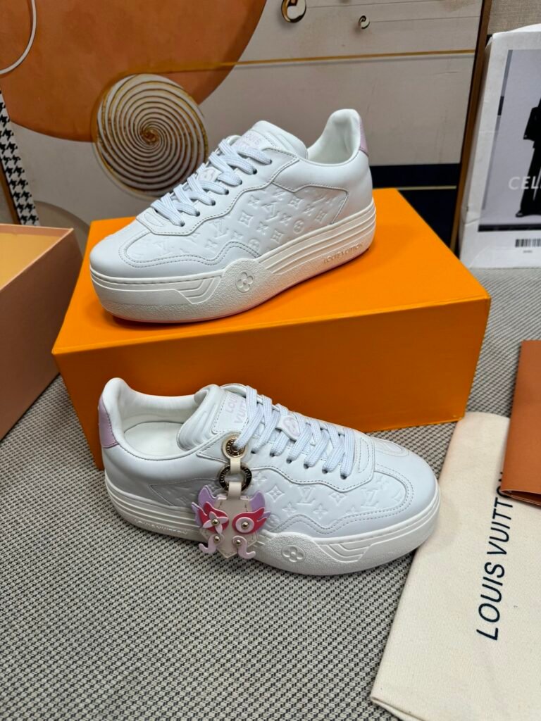 Louis Vuitton Unisex Athletic Sneakers detail 2