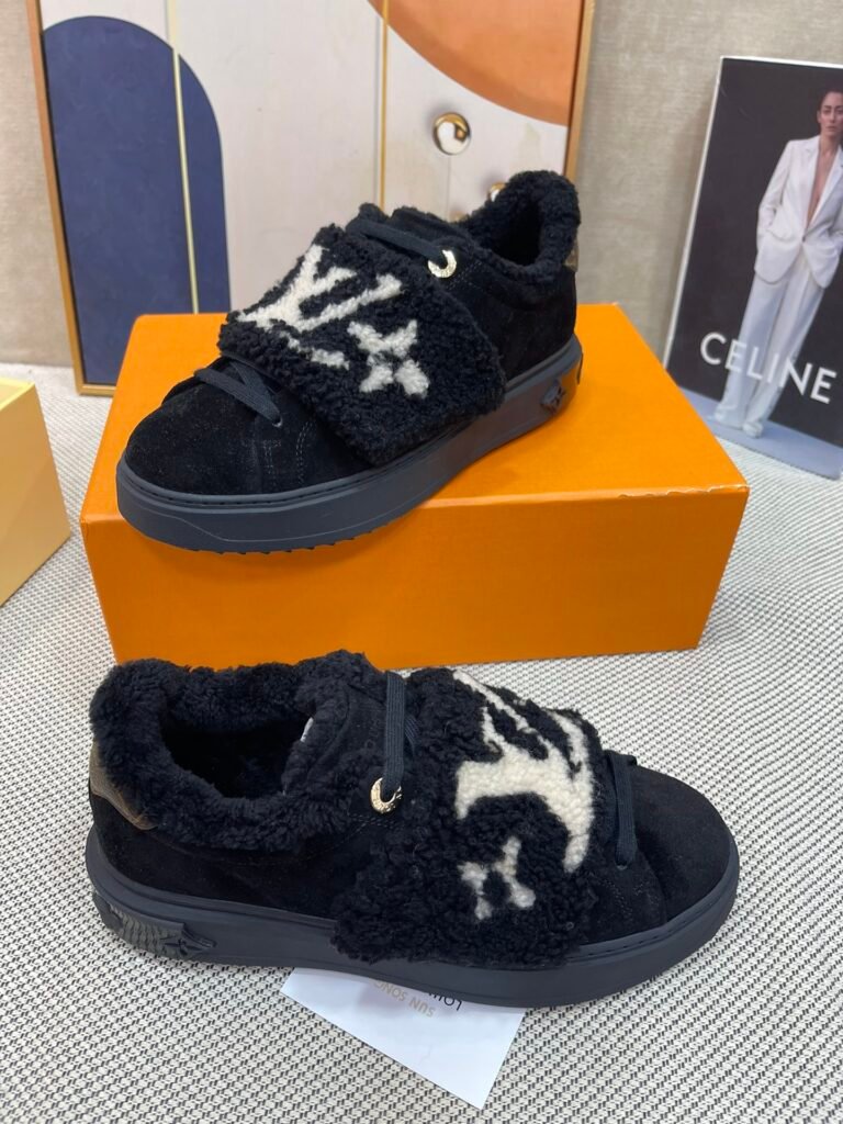 Louis Vuitton Women's Platform Sneakers detail 2