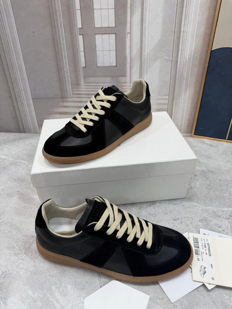 MM6 Maison Margiela Unisex Sneakers detail image 2