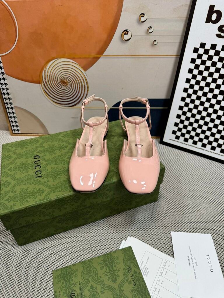 Gucci Unisex Slides detail image 2