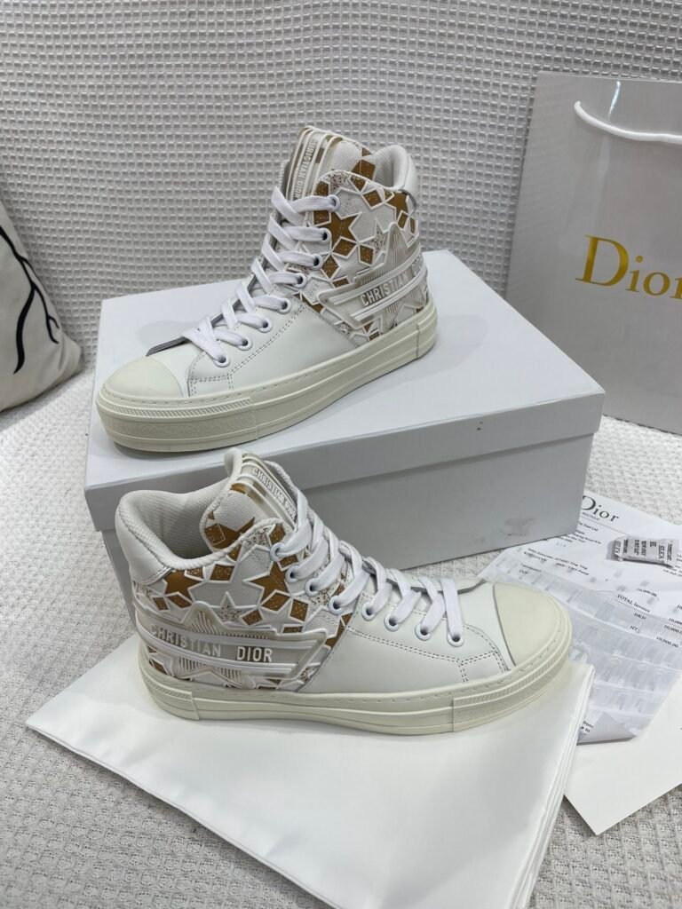 Dior Unisex High-Top Sneakers detail image 2
