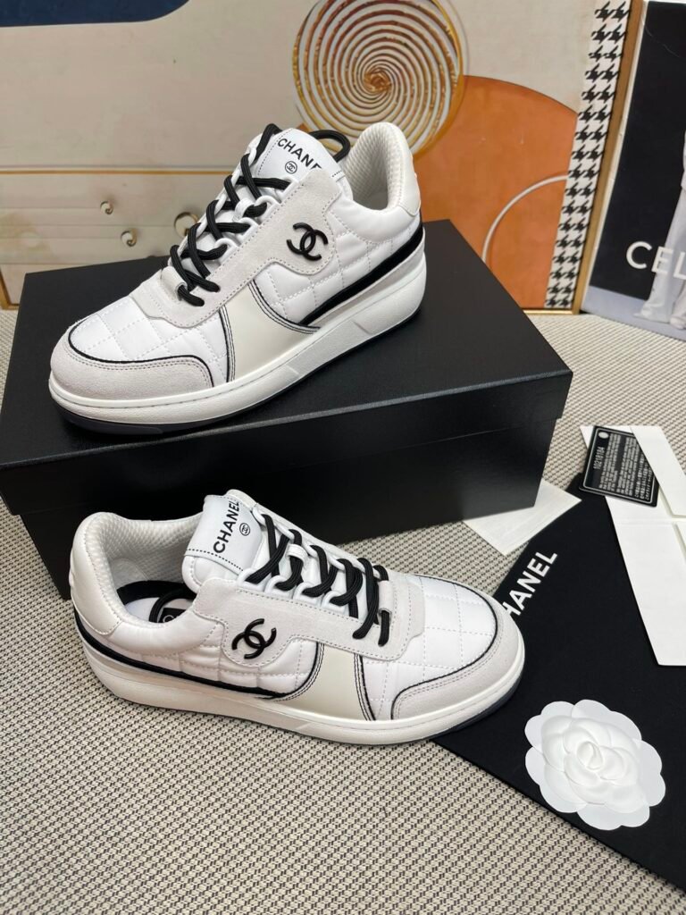 Chanel Women's Low-Top Sneakers detail 2