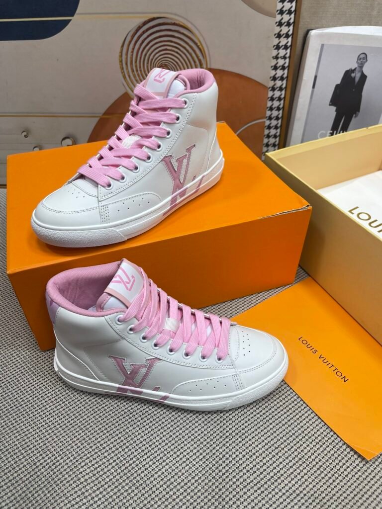Louis Vuitton Unisex High-Top Sneakers detail 2
