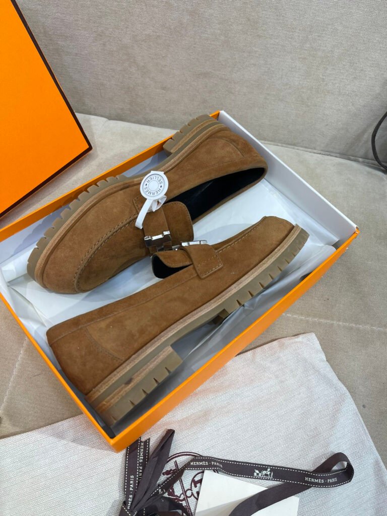 Hermès Unisex Loafers detail 3