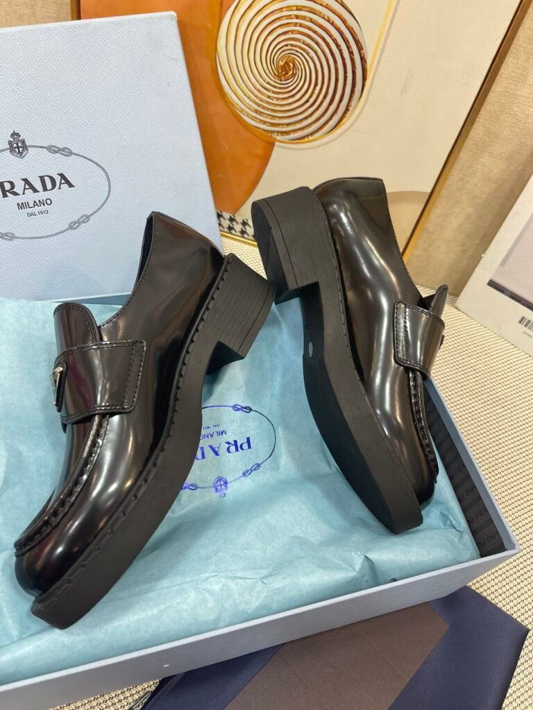 Prada Unisex Loafers detail image 3