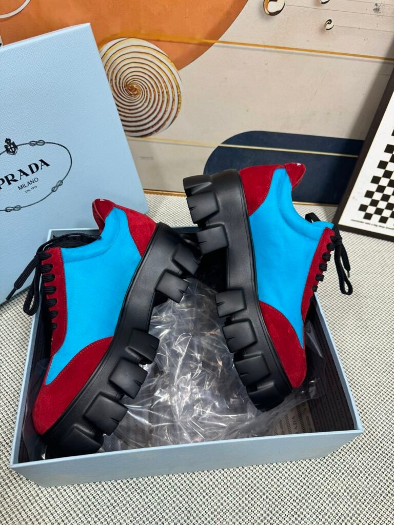 Prada Unisex Platform Sneakers detail image 3