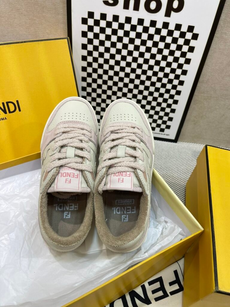 Fendi Unisex Athletic Sneakers detail image 3